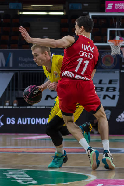 激烈的对抗 激烈的对抗