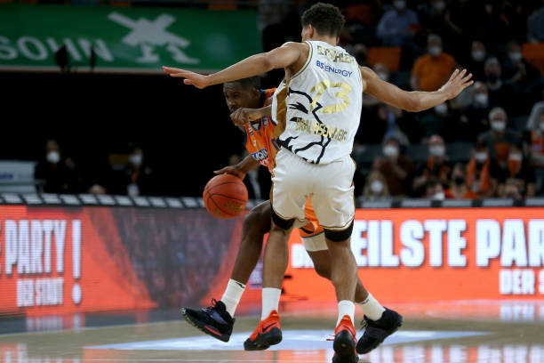 阿尼西莫娃 阿尼西莫娃