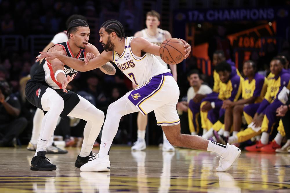 14个篮板 14个篮板