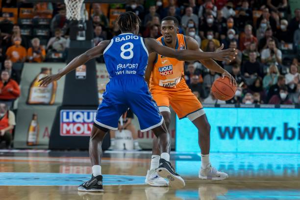 的一支强队 的一支强队